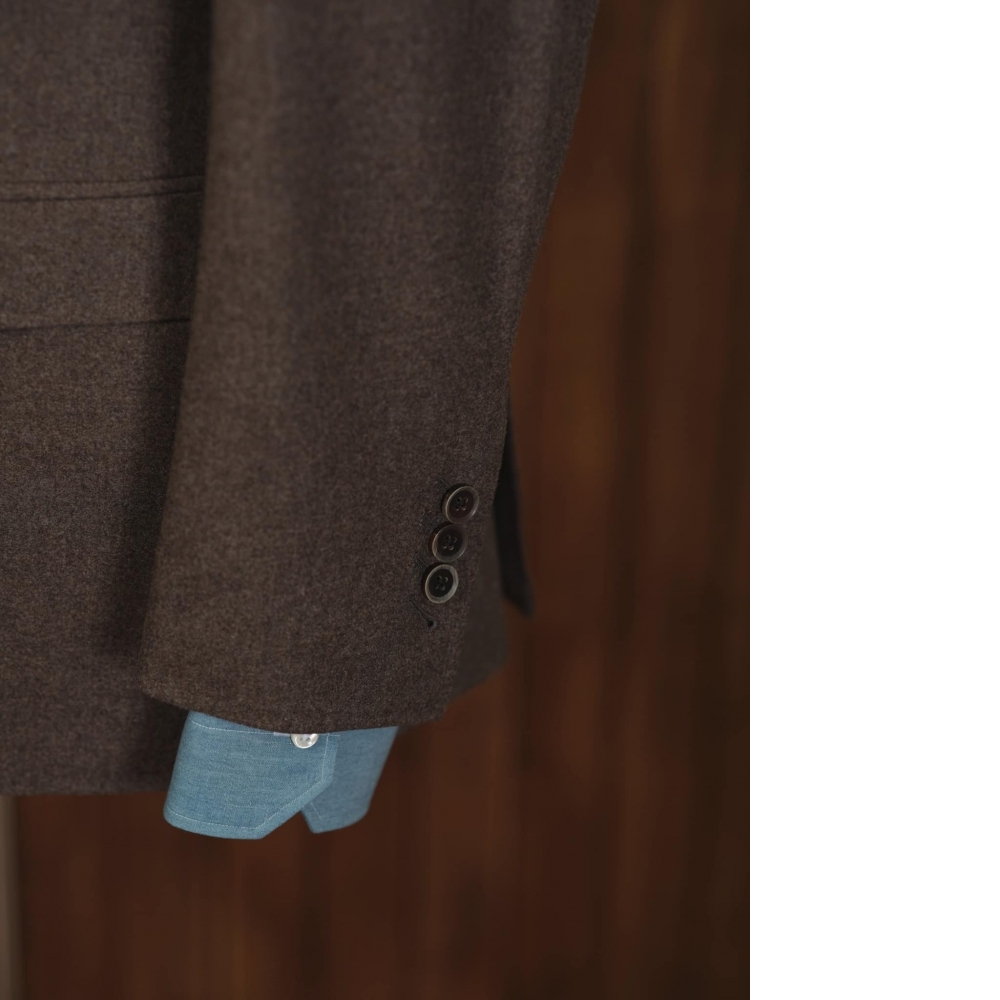 穿上身的「零重力」:Zegna 14milmil (S190s) 棕色西裝
