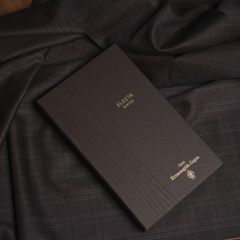 鑑賞家的標誌:Zegna 咖啡色格紋西裝的獨特魅力