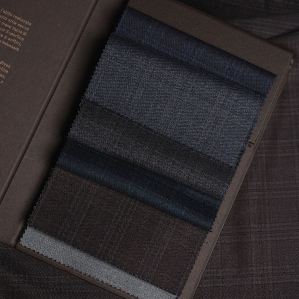 鑑賞家的標誌:Zegna 咖啡色格紋西裝的獨特魅力