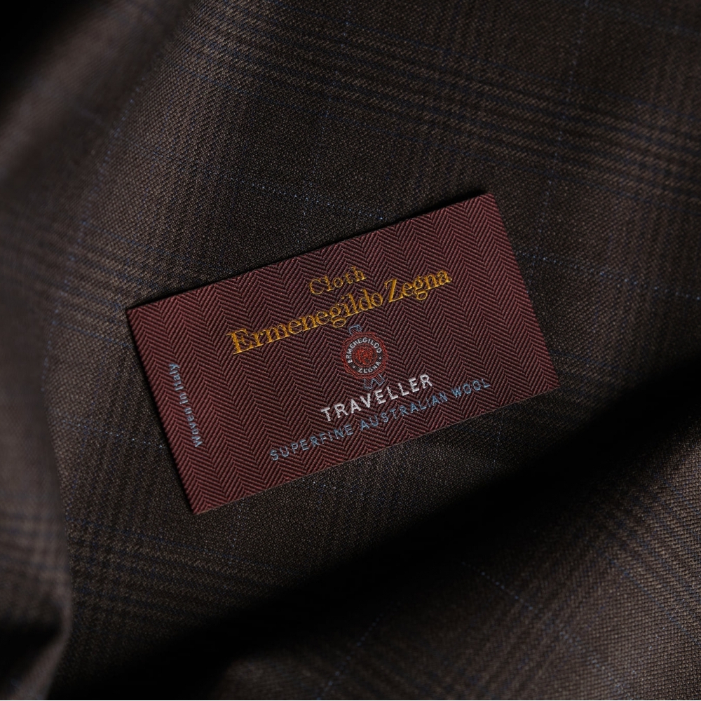 溫暖的奢華：Zegna 咖啡色格紋西裝的獨到品味