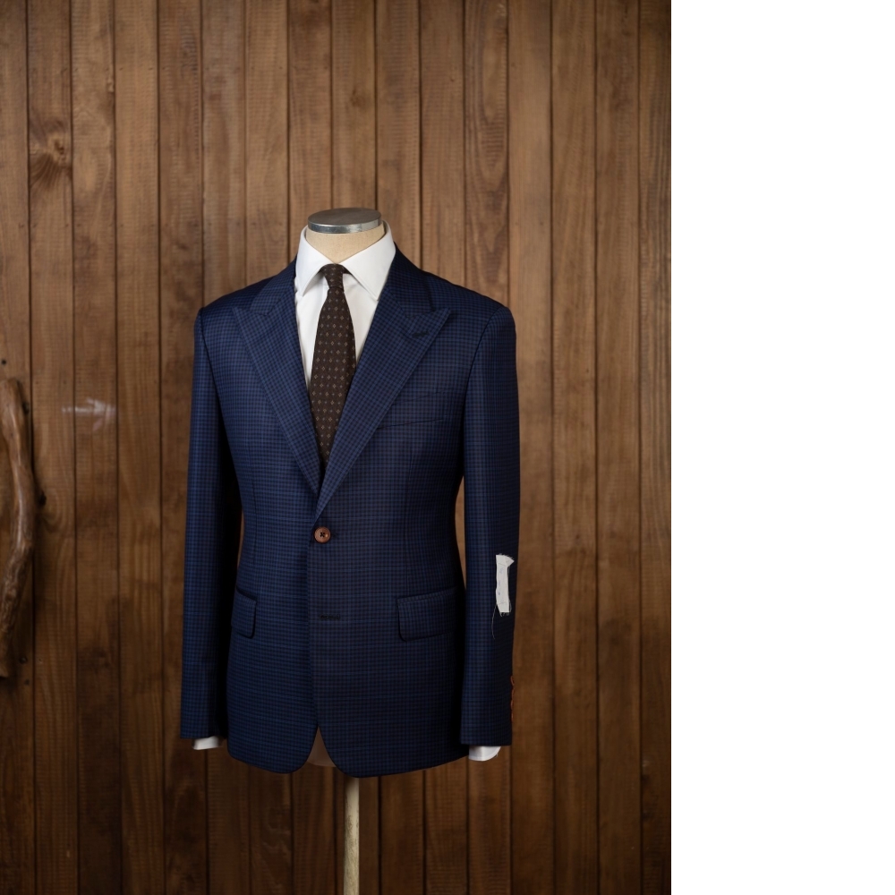 同源 Zegna,Volar 匠造:演繹 15milmil 與經典格紋的兩種品味
