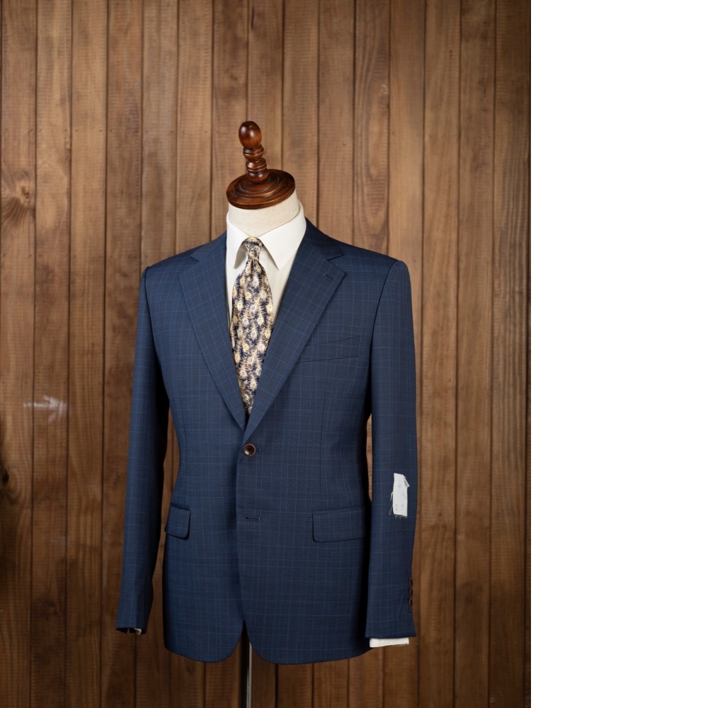Zegna 的風格抉擇:雙排扣的氣勢,還是藍格紋的品味?
