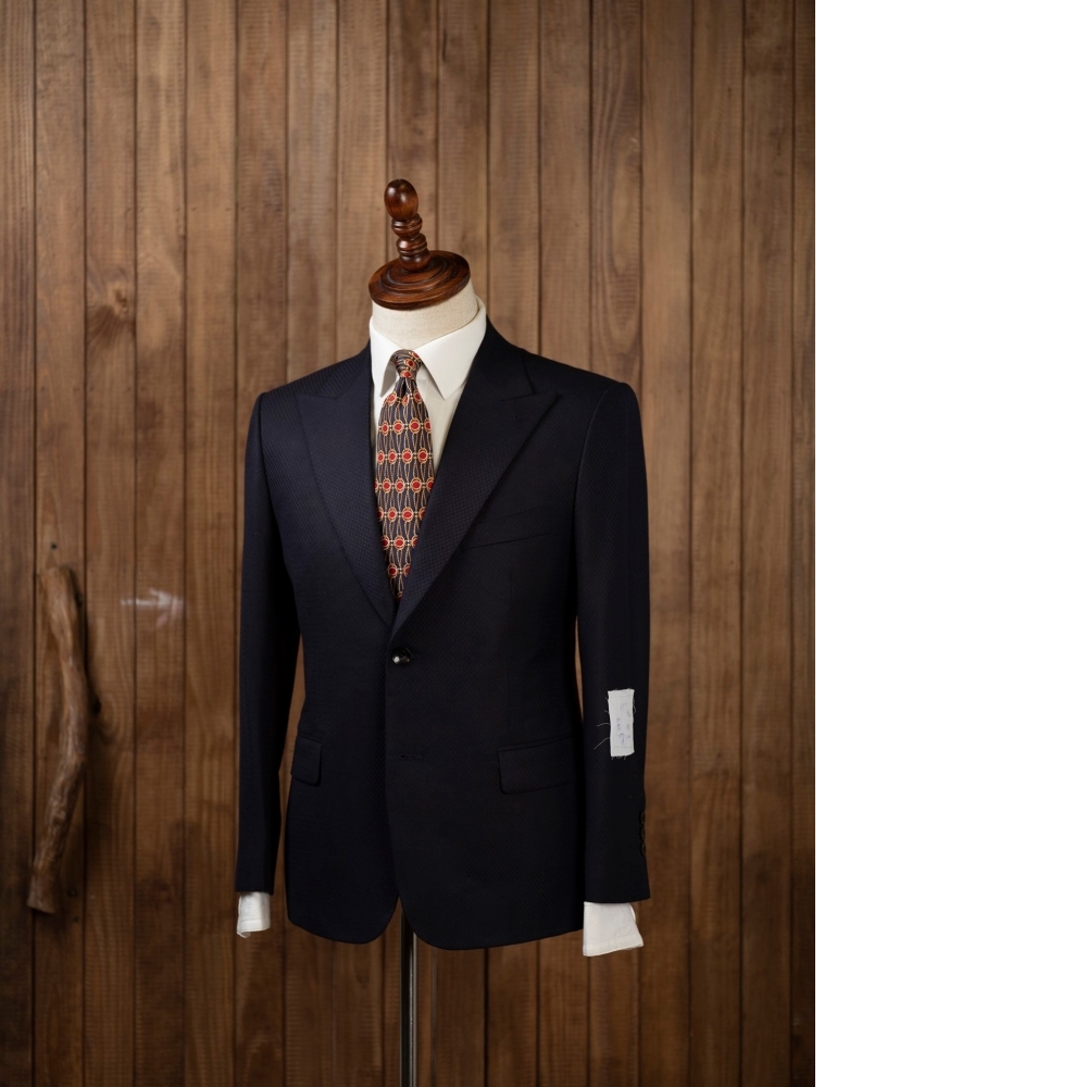 觸感巔峰,視覺深度:Zegna 15milmil 獨特的「大地紋理」西裝