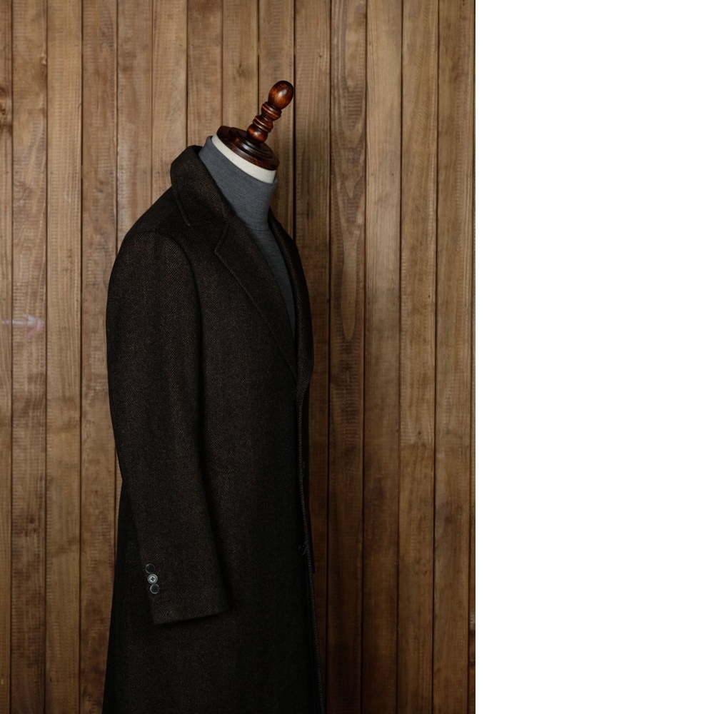 Zegna 純羊絨大衣 頂級質感與完美線條的展現