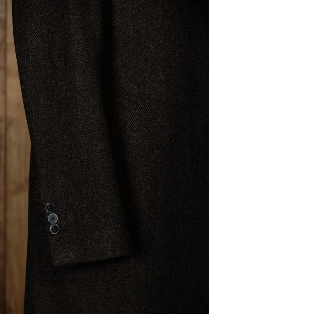 Zegna 純羊絨大衣 頂級質感與完美線條的展現