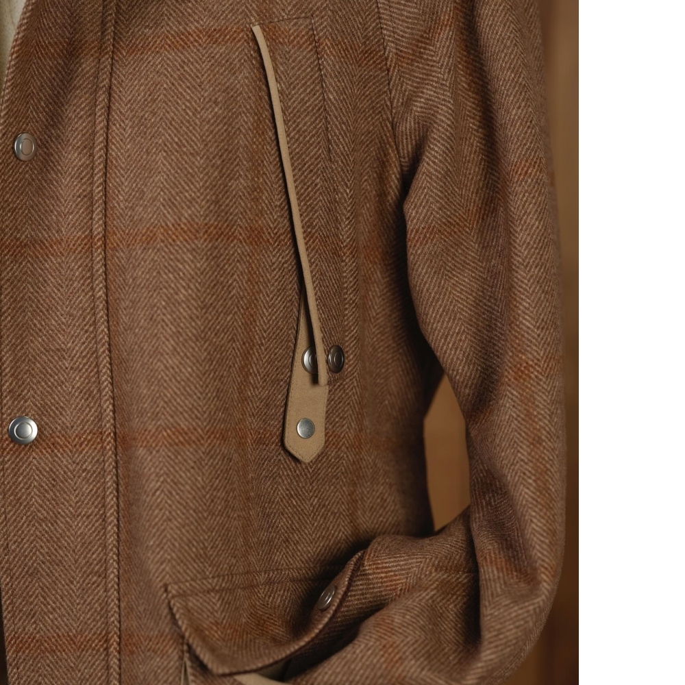 Zegna 頂級羊絨 棕色堡壘夾克的知性與奢華