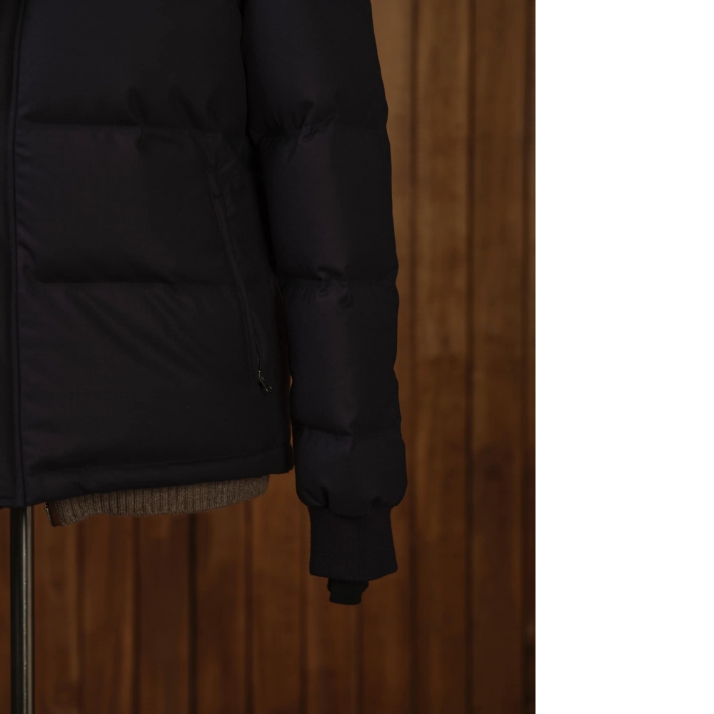 Loro Piana 170s羊毛羽絨服 告別尼龍的超高品質