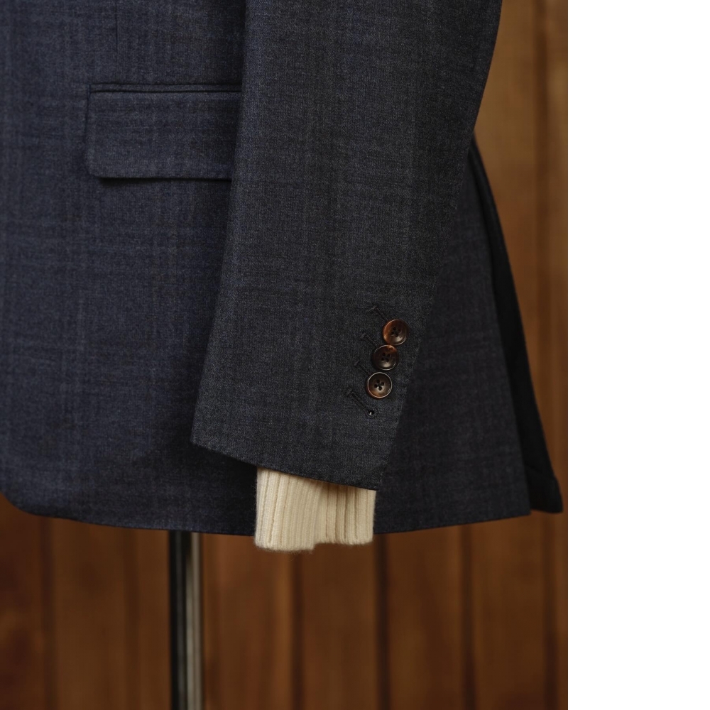 穿上190s的頂級美學:Zegna 14milmil 莫蘭迪西裝