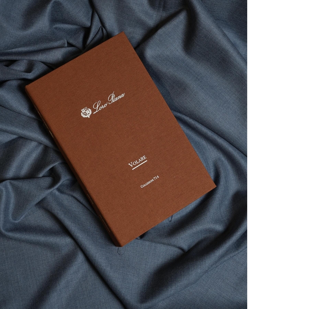 終極的輕鬆感:Loro Piana 純羊絨西裝,體驗「無結構」的頂級舒適