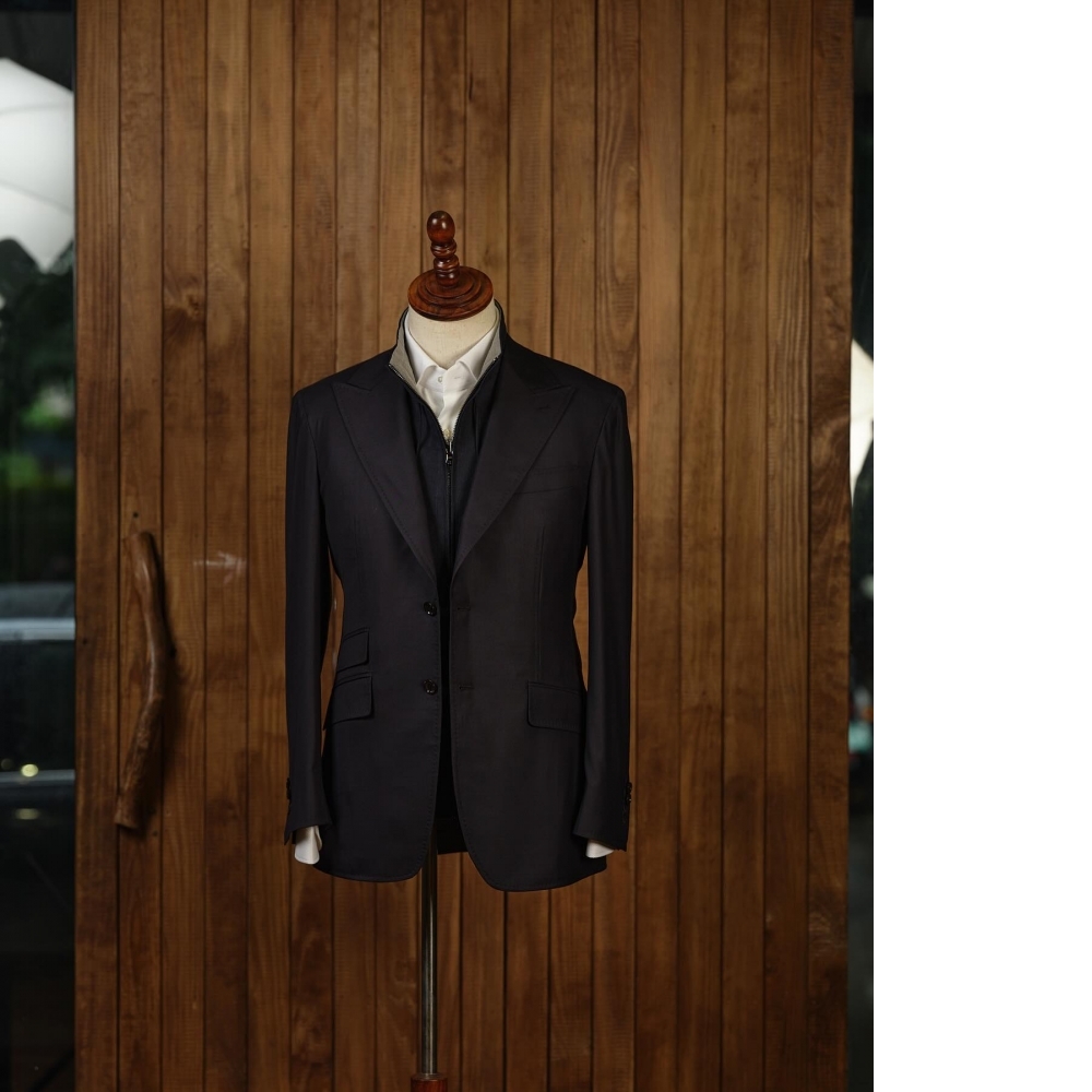鑑賞家的品味:Loro Piana S200s 蠶絲西裝的頂級工藝