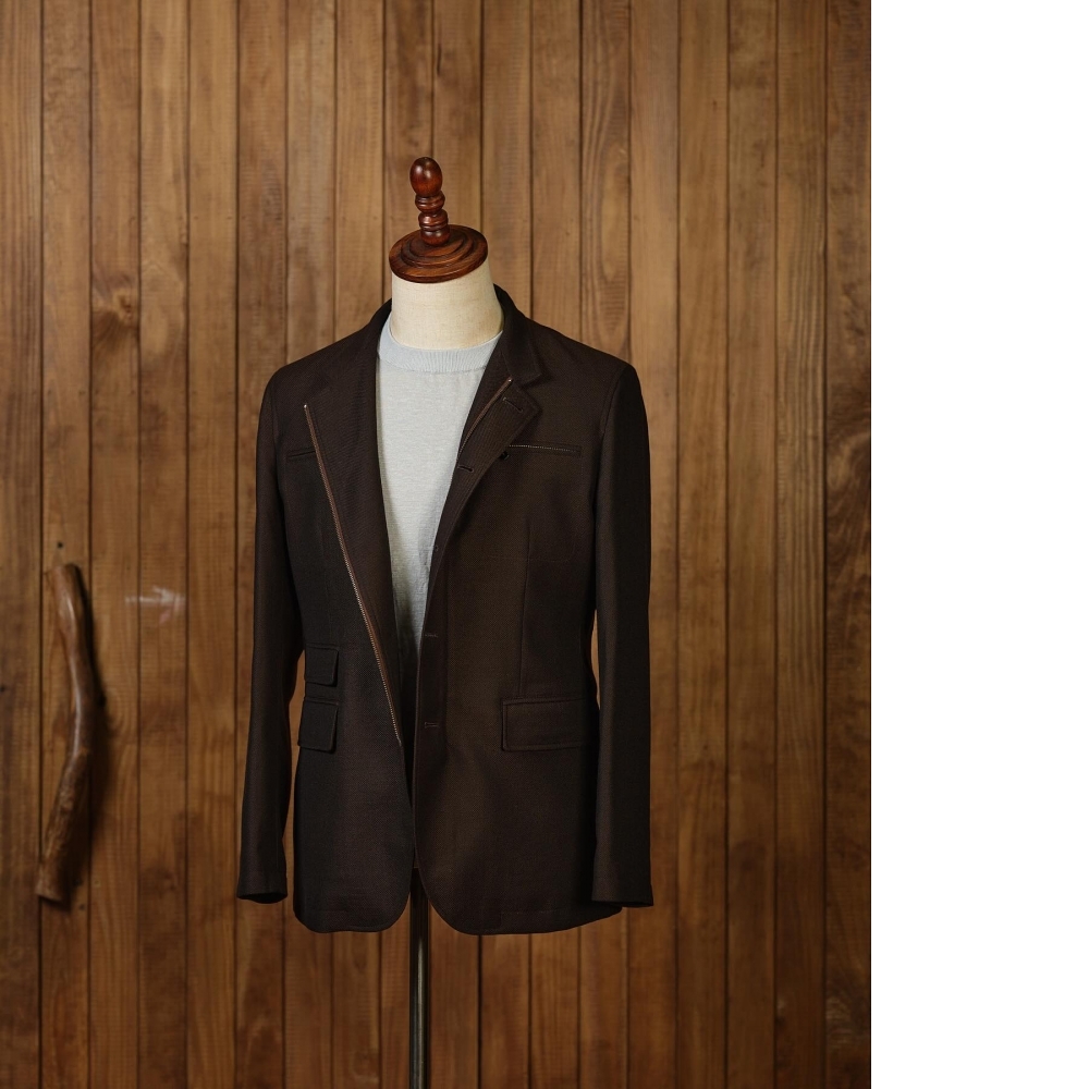 Zegna 咖啡色羊絨伯爵夾克 經典與現代的奢華平衡