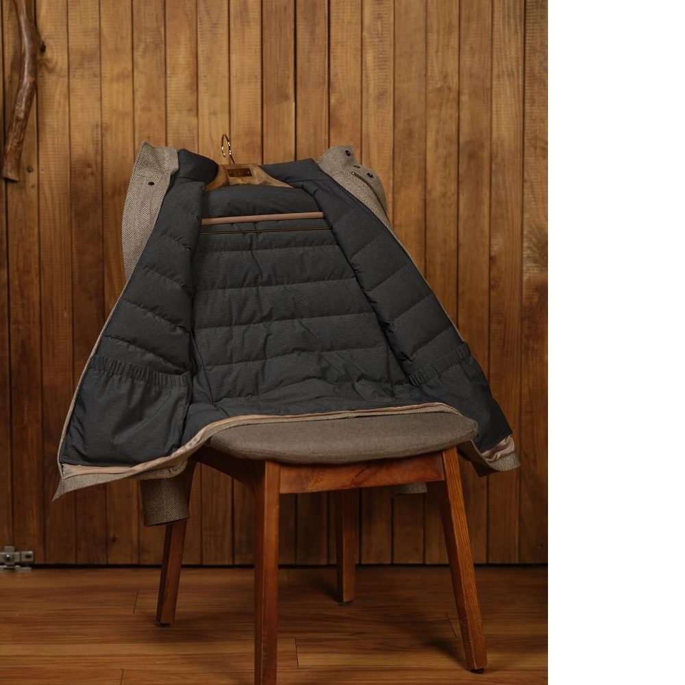 Loro Piana 羊毛羽絨服 告別縫線的頂級機能美學