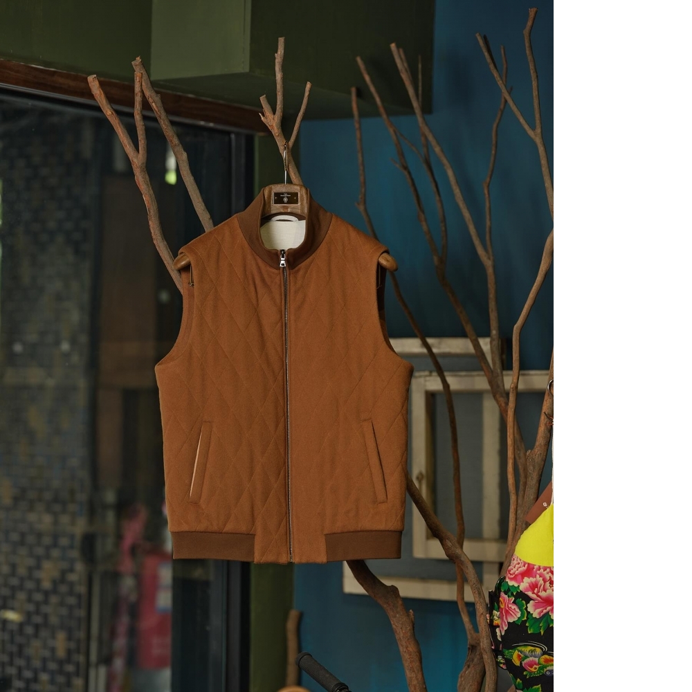 Vicuna 羊絨混紡 頂級絎縫棉背心