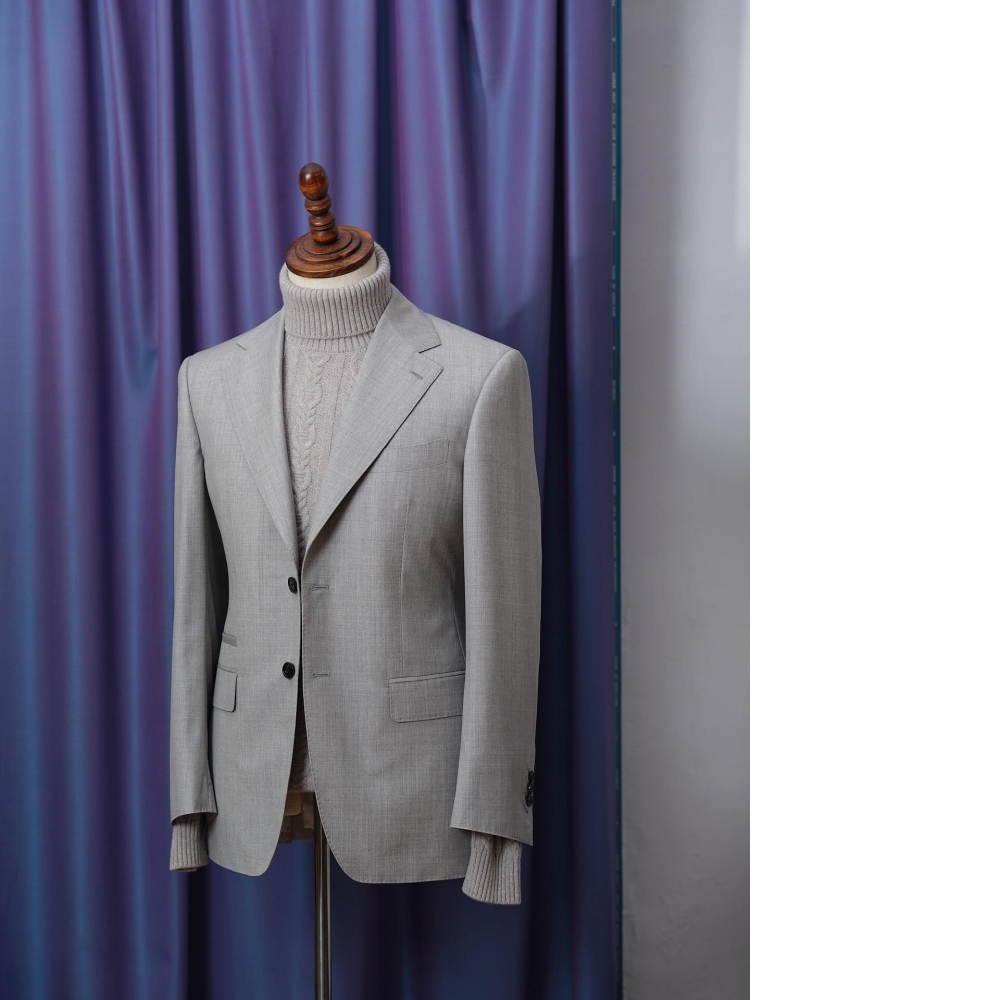 獻給Sartorial的終極乾爽:Zegna 灰白色「熱帶系列」西裝