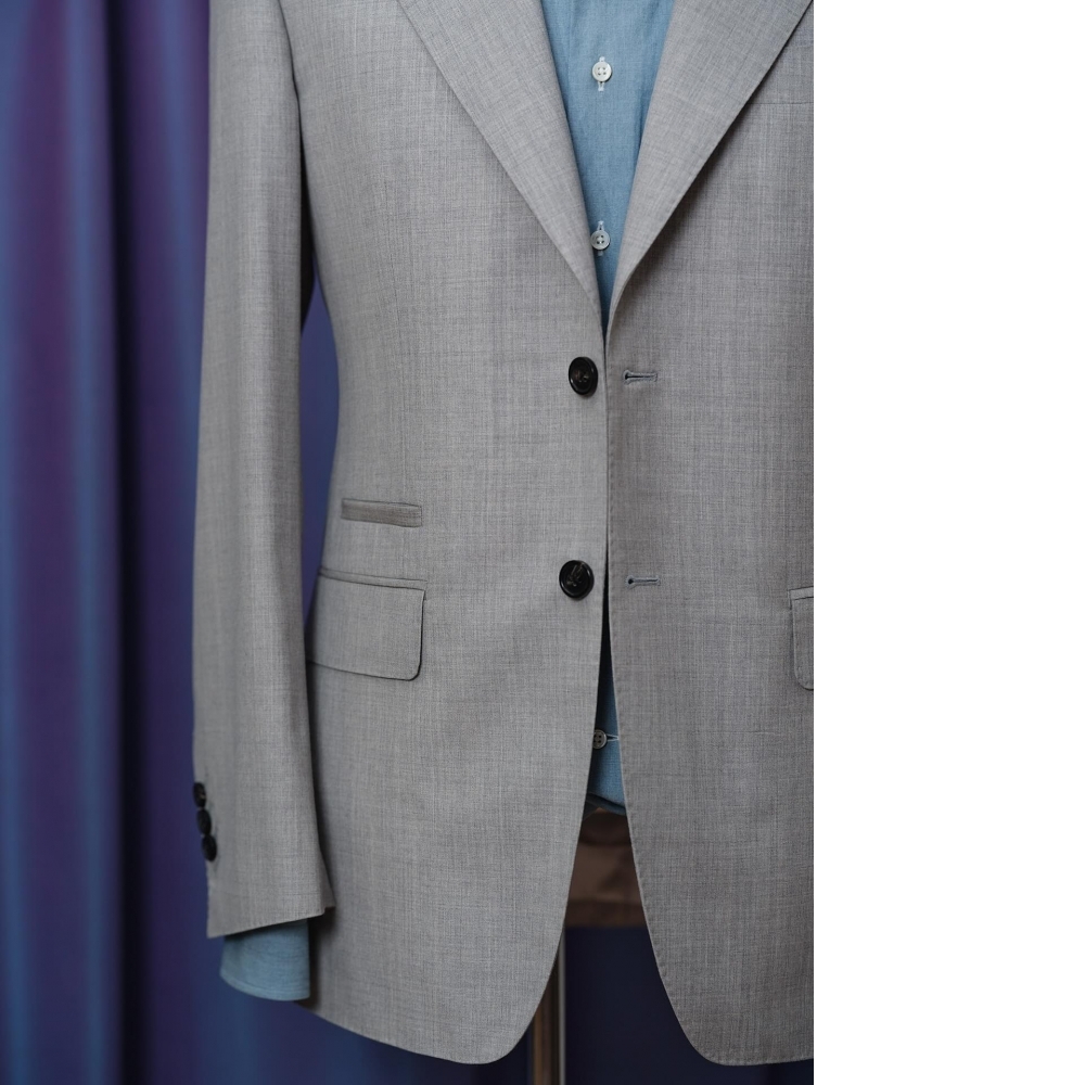 獻給Sartorial的終極乾爽:Zegna 灰白色「熱帶系列」西裝