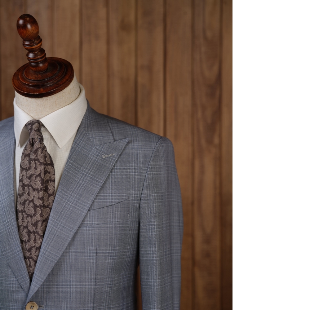 鑑賞 Zegna 15milmil:當品味無需二選一,淺灰格紋的兩種極致