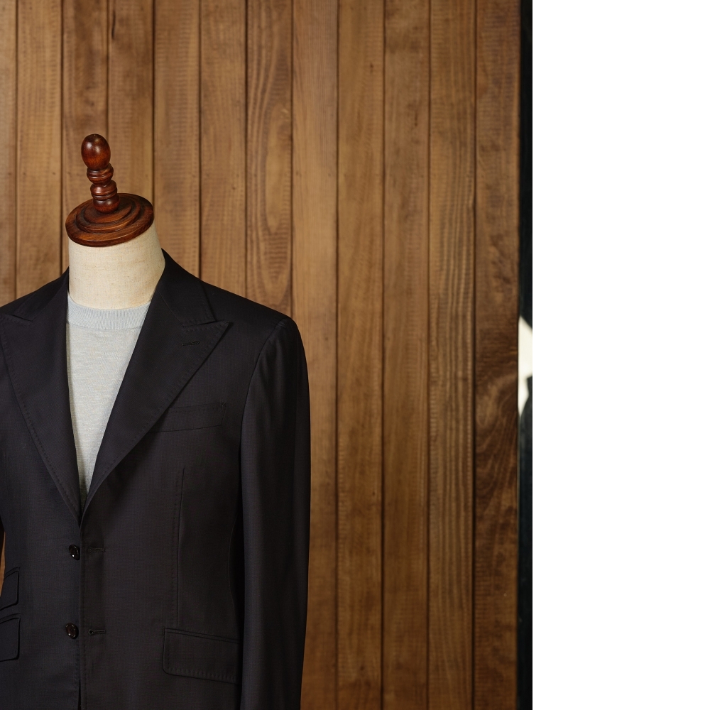鑑賞家的品味：Loro Piana S200s 蠶絲西裝的頂級工藝