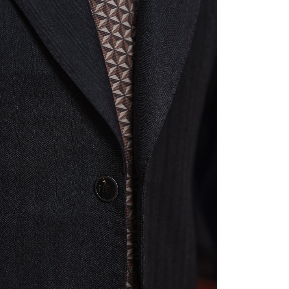 Scabal 羊毛、羊絨與 Vicuna 終極三重奏 | 金融菁英專屬條紋西裝
