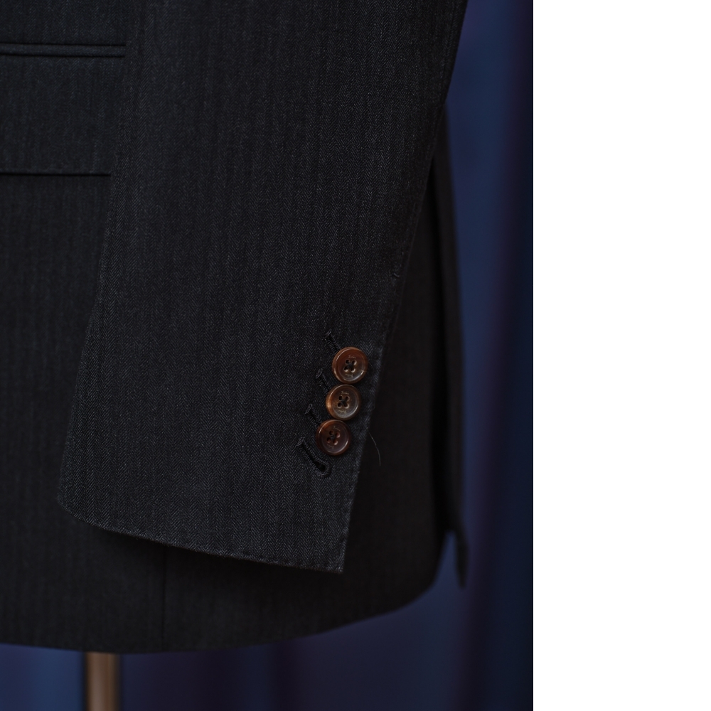Scabal 羊毛、羊絨與 Vicuna 終極三重奏 | 金融菁英家宴與商務訂製西裝