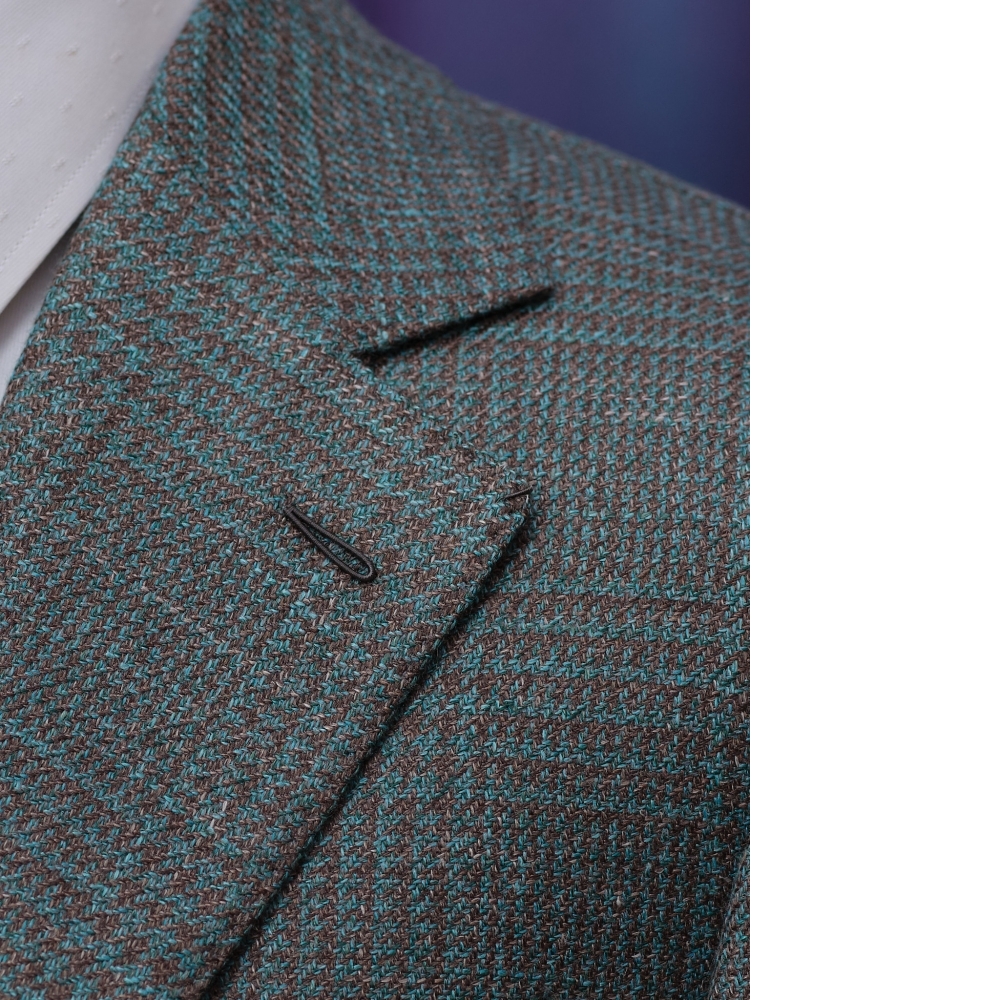 Loro Piana 灰綠色細格紋西裝 | 沉穩與奢華的極致平衡