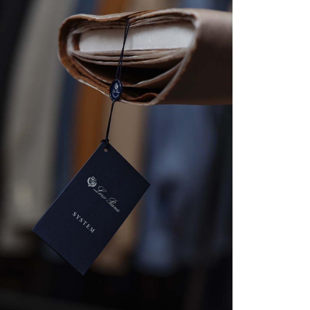 Loro Piana 覆膜羊絨 M65 獵裝夾克:將頂級奢華化為全天候防護定製