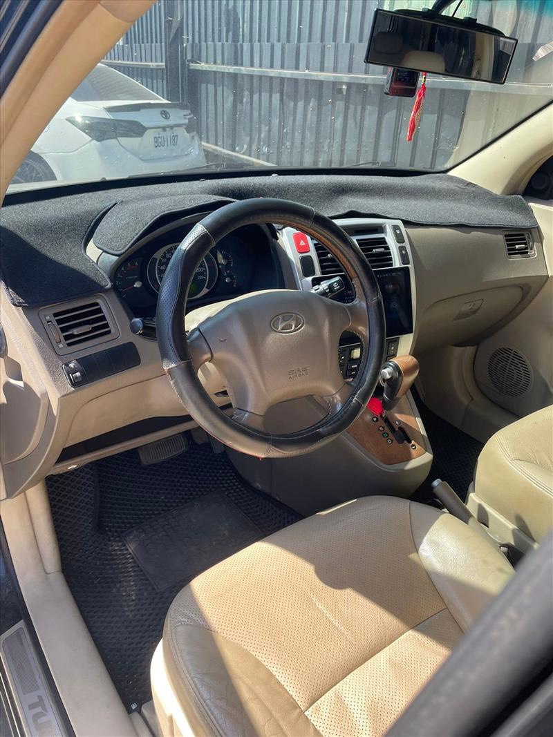 HYUNDAI TUCSON 2.0 代步休旅｜10萬內好入手