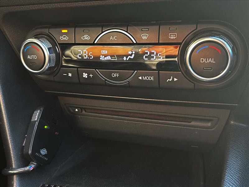MAZDA MAZDA 3 2.0 手自排｜2015 年式｜在店實車・穩定代步款