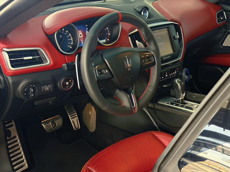 MASERATI GHIBLI 2015年 白色系 3.0雙渦輪豪華房車