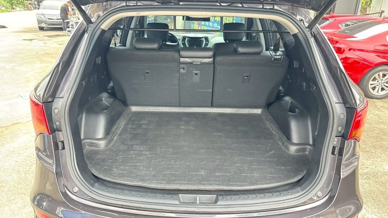 2017 Hyundai Santa Fe 2.2 CRDi 柴油休旅