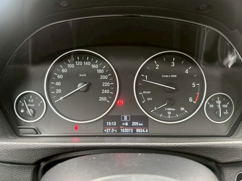 2015 BMW 318d Sedan 柴油豪華房車