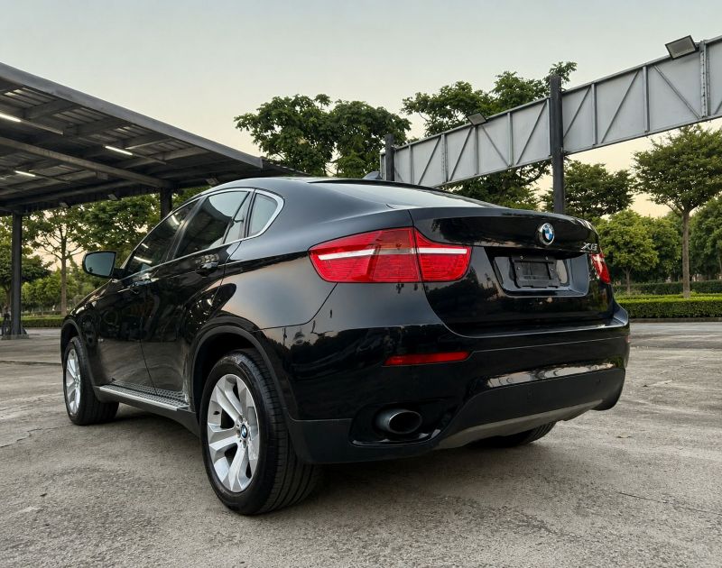 2010 BMW X6 xDrive35i 豪華跑旅