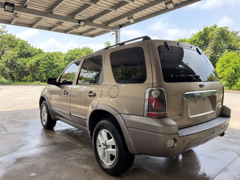 2006 Ford Escape 2.3 汽油休旅