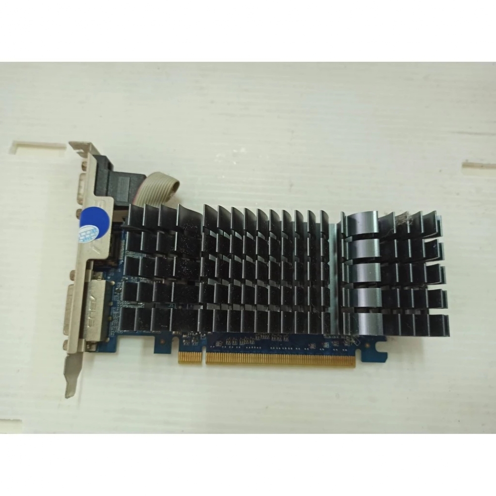 62@ASUS 華碩GT620-SL-2GD3-V3-DP (DI) DDR3 2G顯示卡 (兩款隨機出) <阿旺電腦>