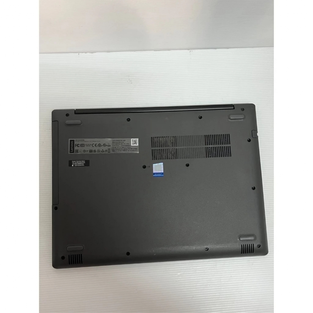 100●聯想 Lenovo ideapad 330-14IKB i5-8250U 14吋 二手 獨顯 文書 影音 筆電