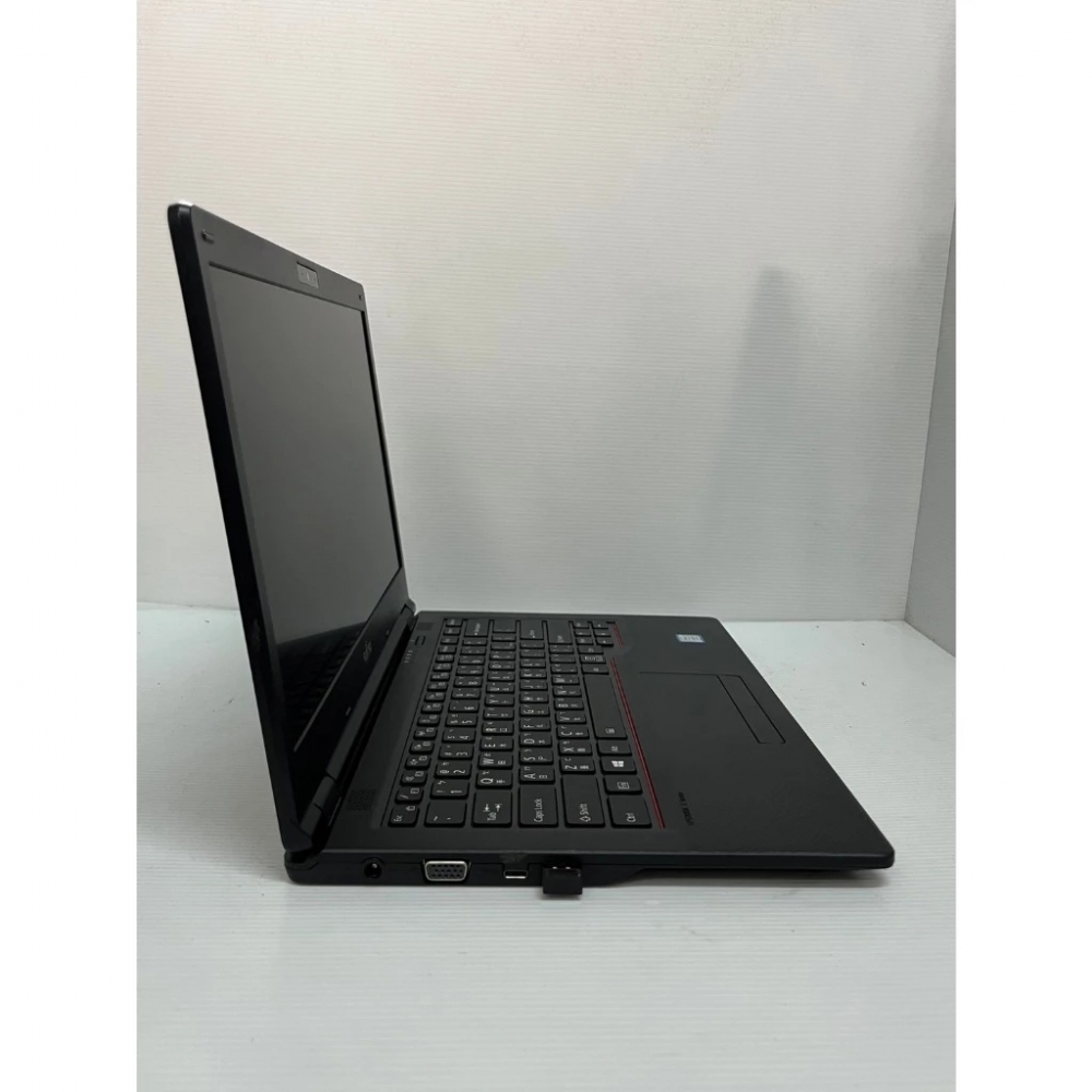 85●富士通 Fujitsu LIFEBOOK E546 i7-8550U 14吋 可視訊 商務 二手 筆電