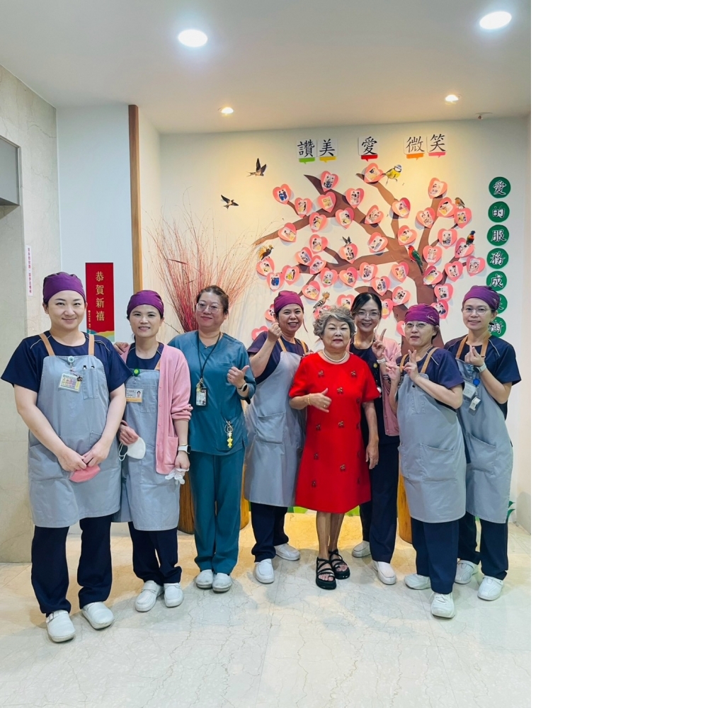 在為好洗腎室，每一位