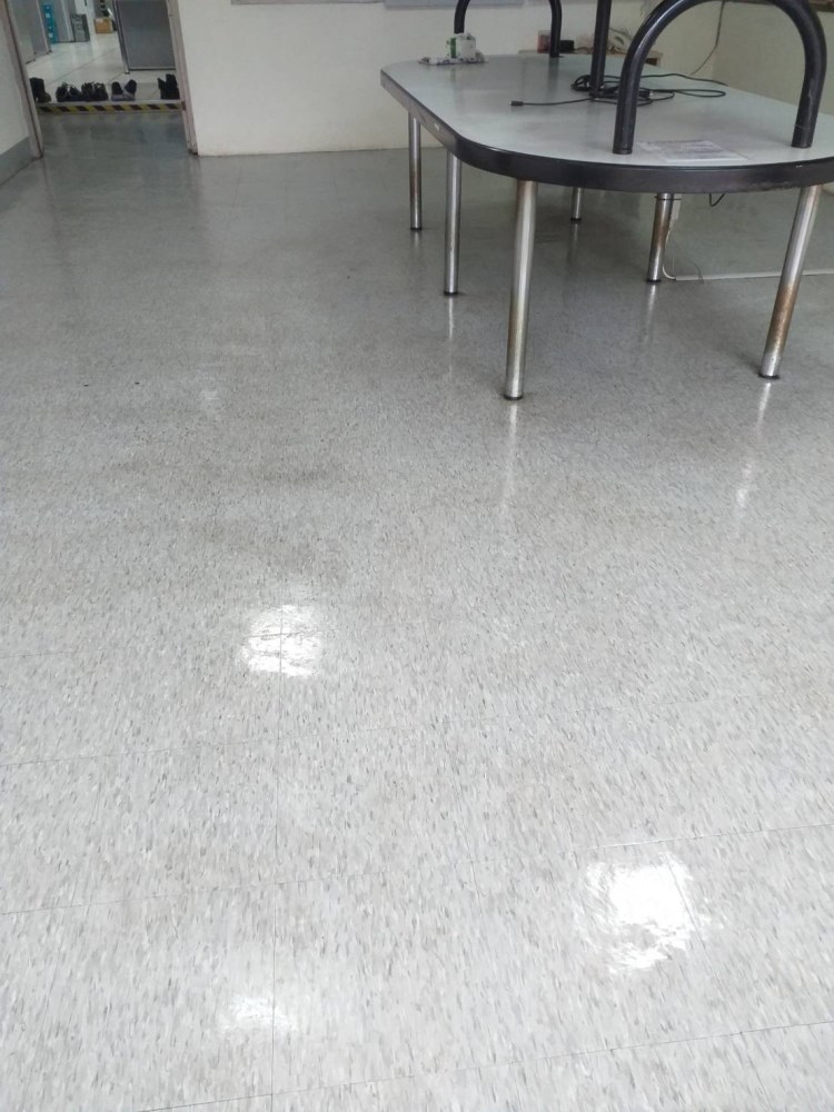 工業區台灣荏蒝艾利特會議室洗地打蠟