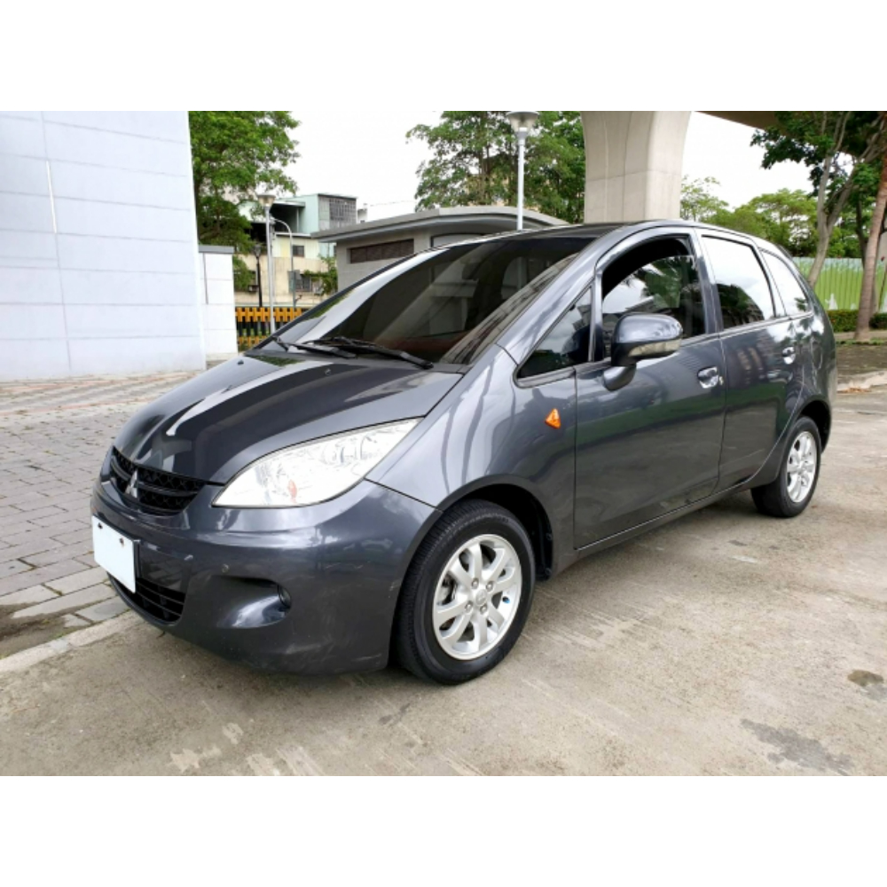 三菱Colt Plus 2013款 自排 1.6L
