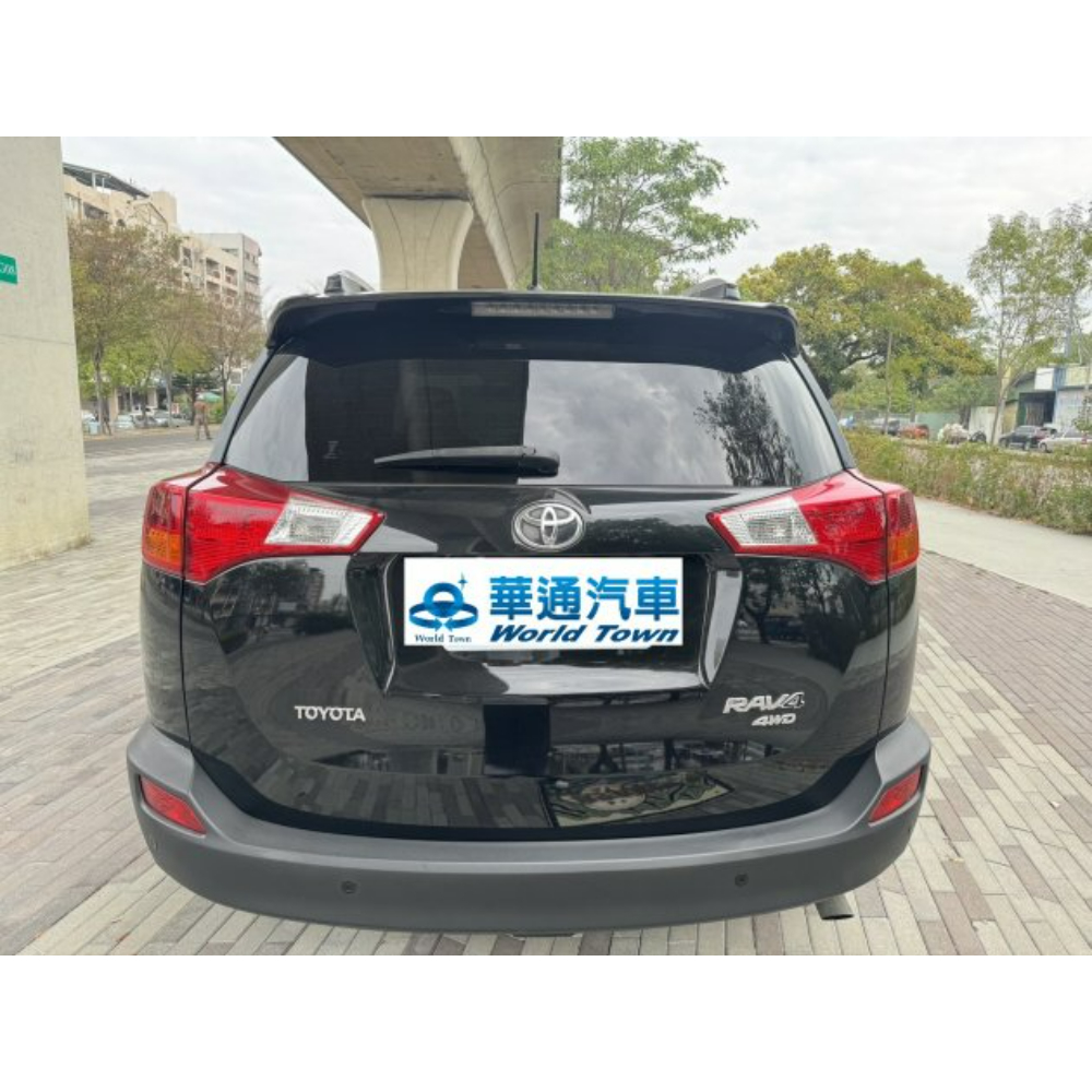 Toyota RAV4 2013款 自排 2.4L