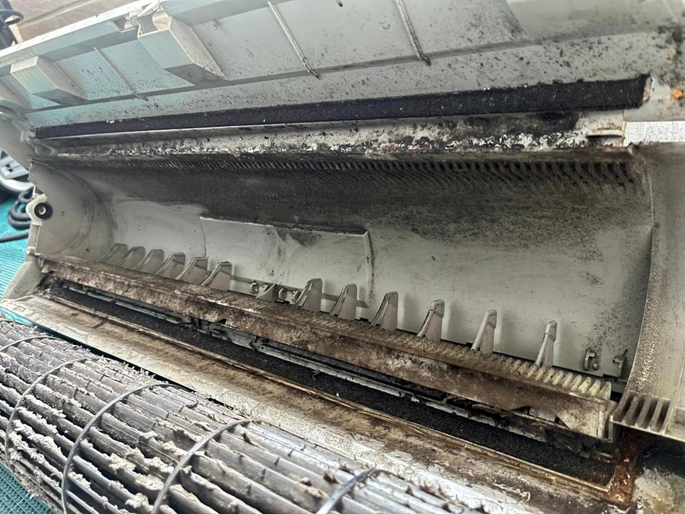 大金分離式冷氣拆洗