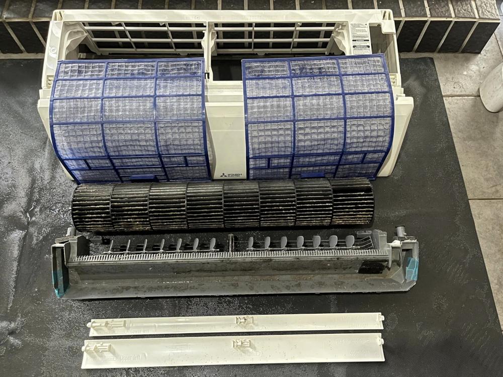 三菱電機分離式冷氣機清洗