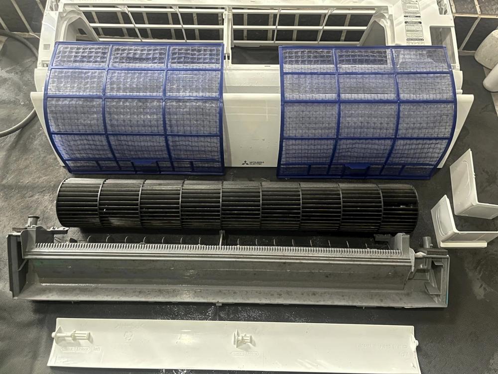 三菱電機分離式冷氣機清洗