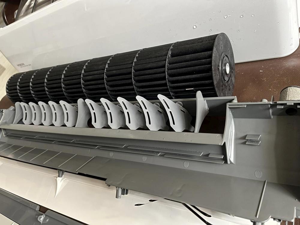 日立分離式冷氣機清洗