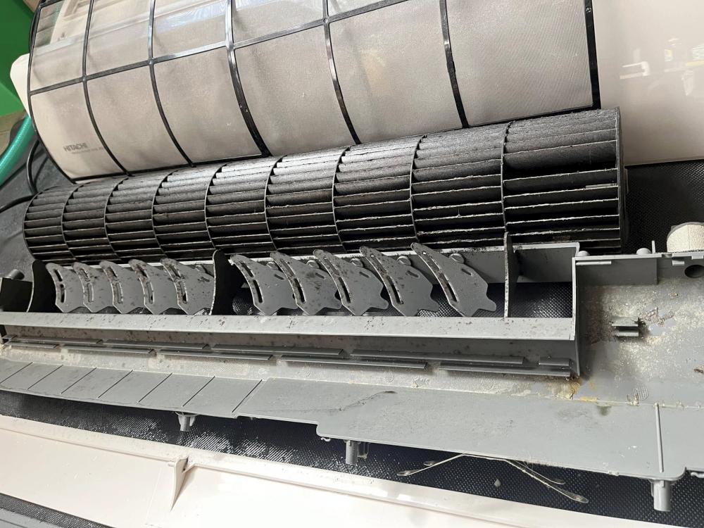 日立分離式冷氣機清洗