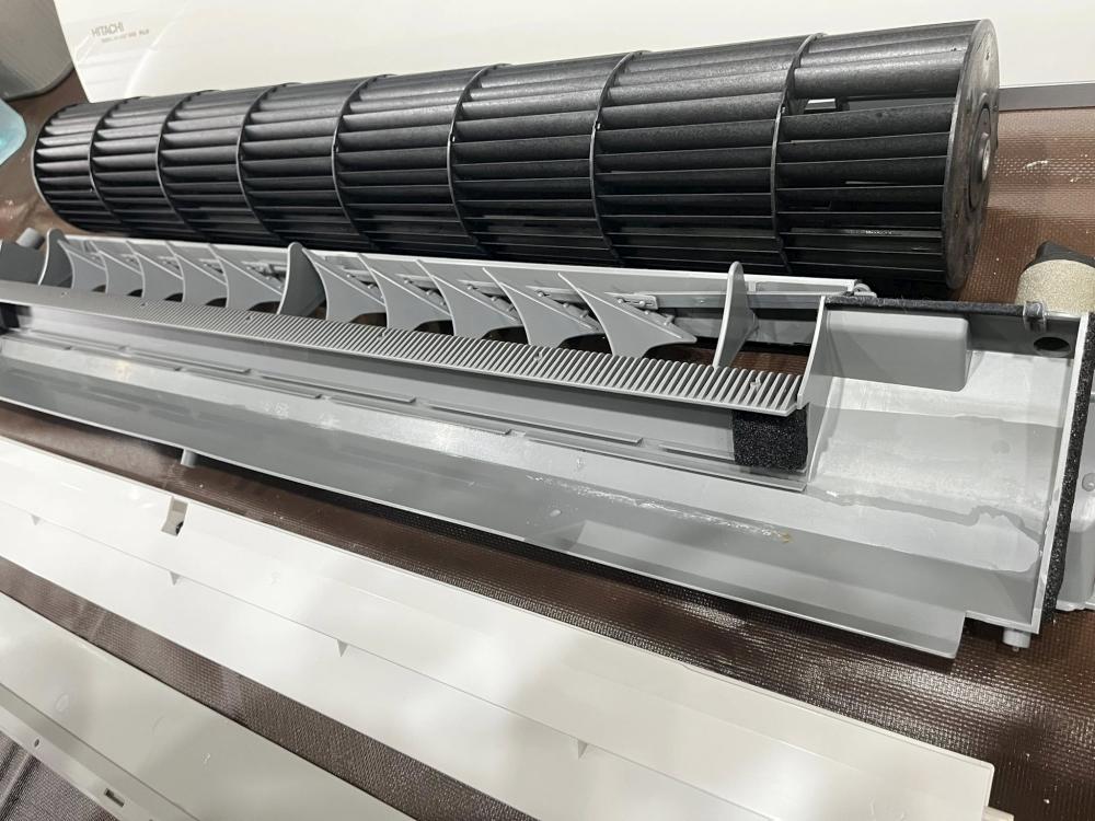 日立分離式冷氣機清洗