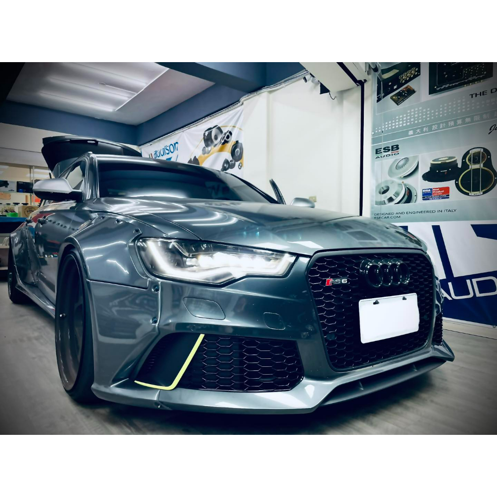 Audi R8原廠氣