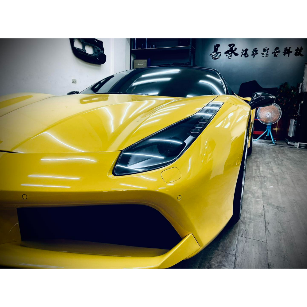 Ferrari 488 Pista