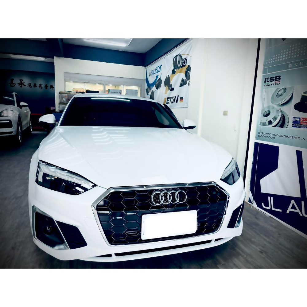 AUDI A5原廠3