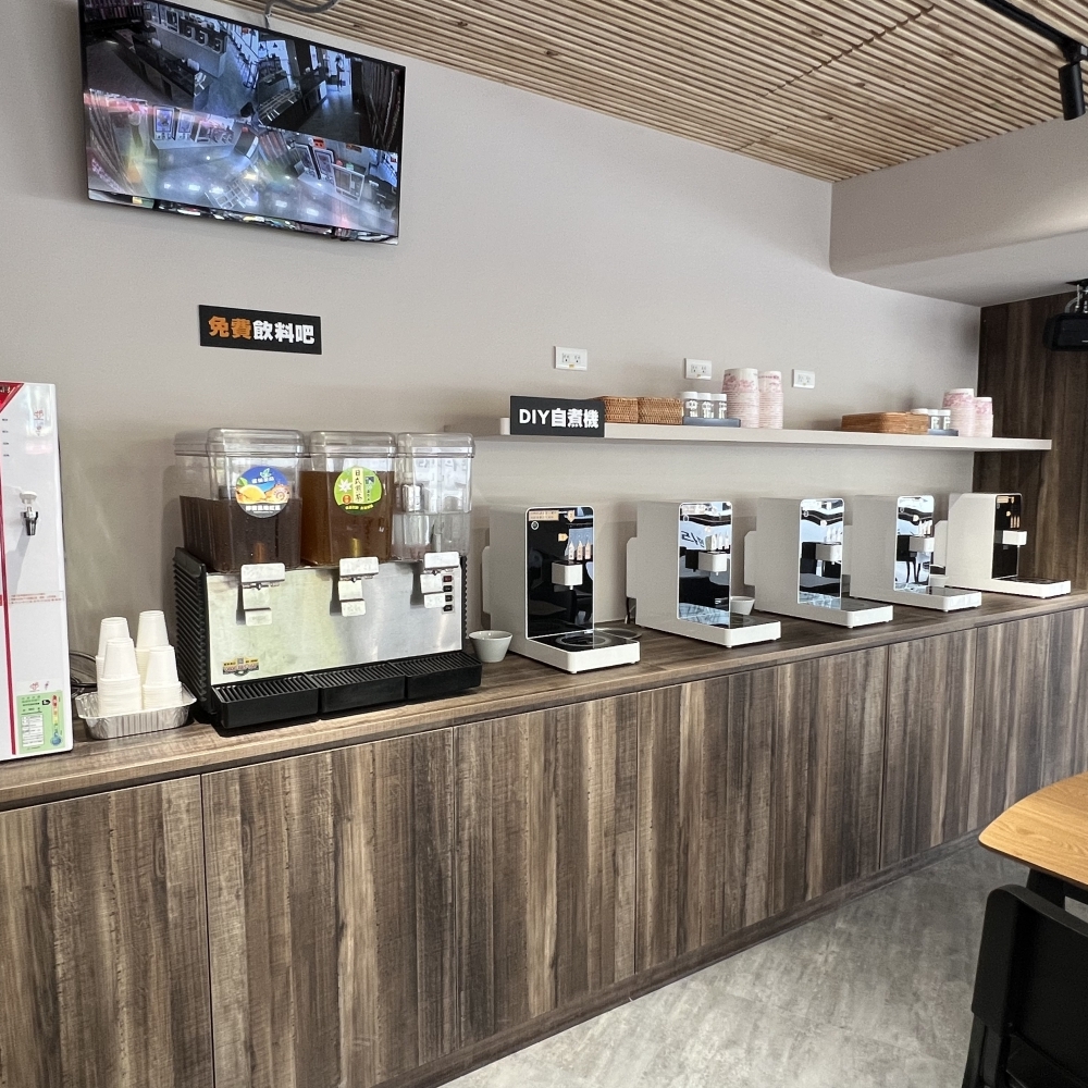 台北士林旗艦總店