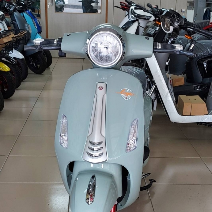 小偉士-微型電動二輪車